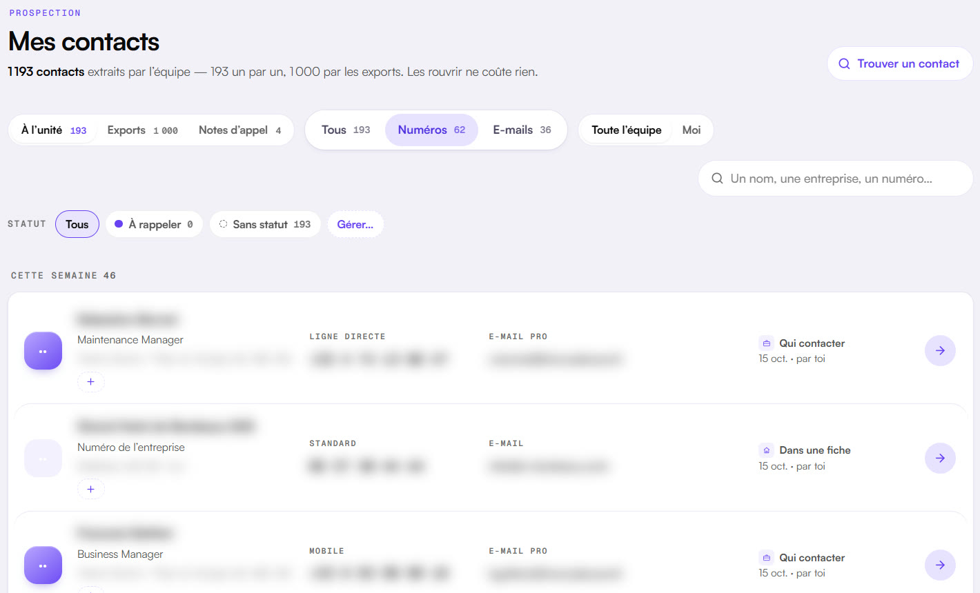 La page Mes contacts : les contacts extraits par l’équipe, avec leur ligne directe ou leur standard, leur e-mail, la date et un filtre par statut.